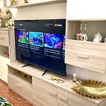 Boutique Apartment Con Tv Da 65 E 43