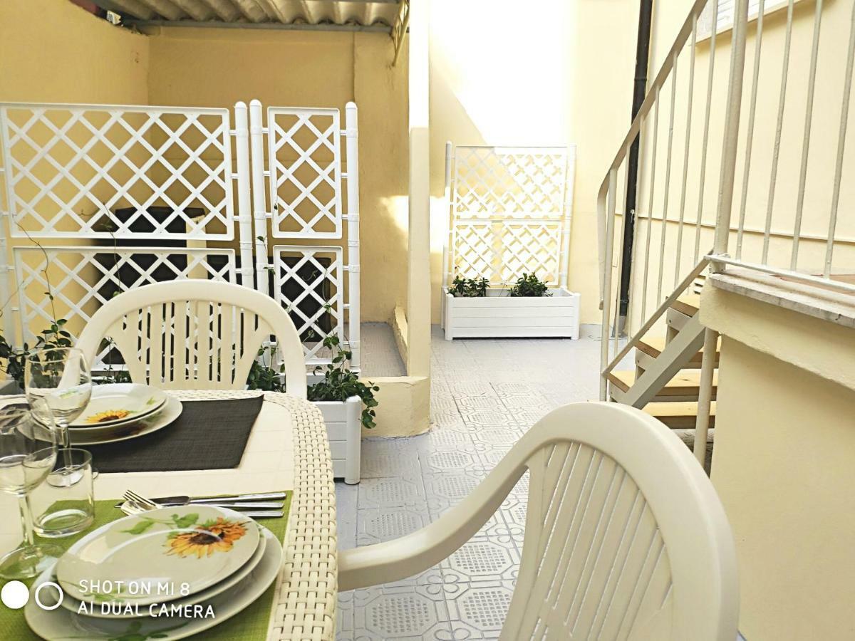 Boutique Con Tv Da 65 E 43